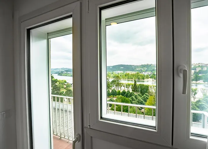 カーサス ダ アレグリア アパート *