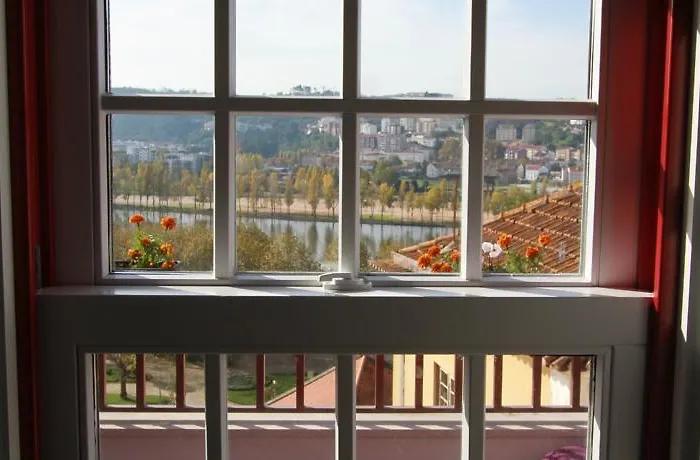 アパート カーサス ダ アレグリア コインブラ